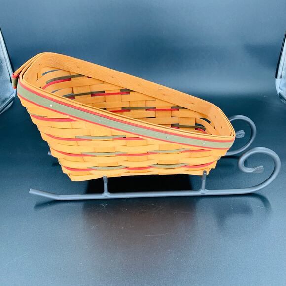 Longaberger Sleigh Basket Holiday With Wrought Iron Runner 16811 Woven Red Green - Picture 2 of 12